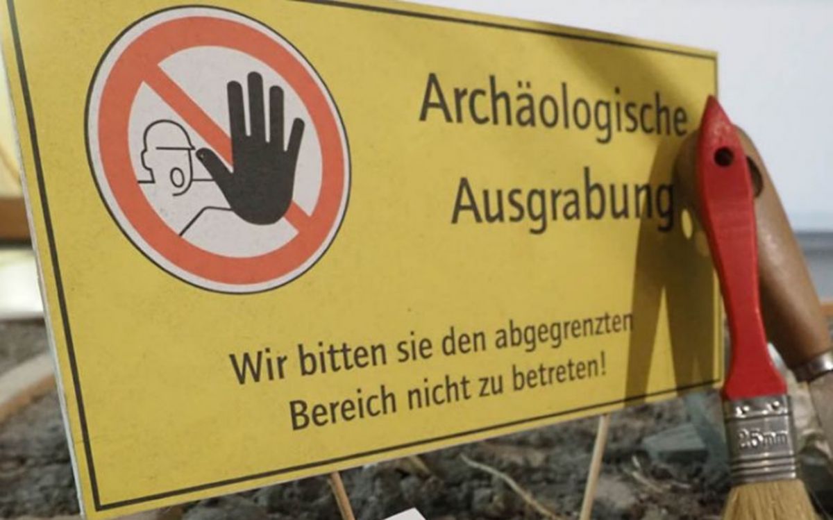 Warnschild "Archäologische Ausgrabung" ©Museum der Westlausitz Kamenz